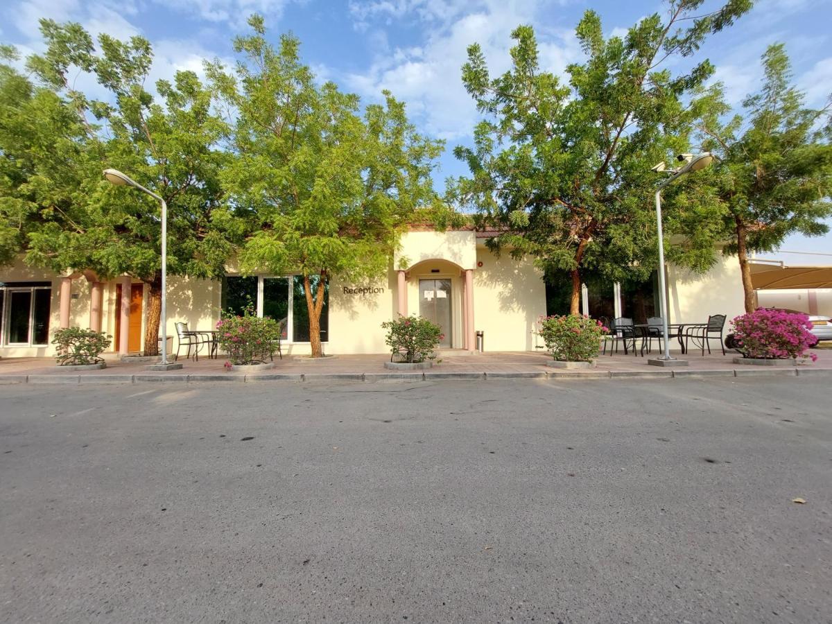 Asahalah Farm Pool Villas Seeb Exterior foto